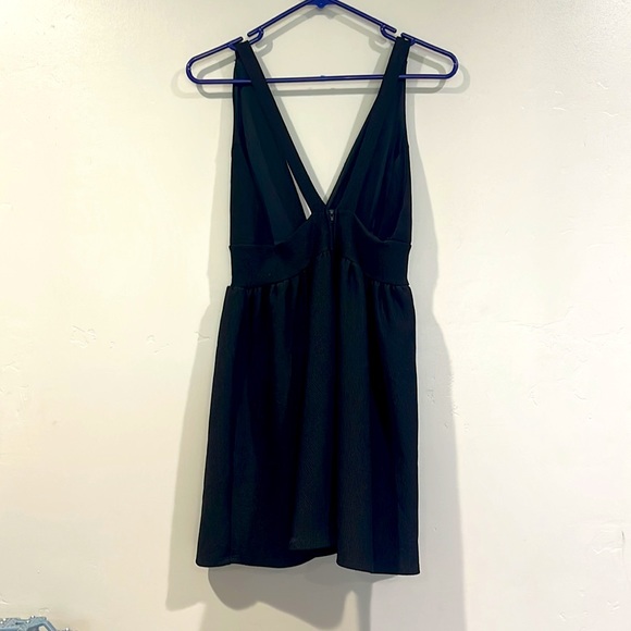 Forever 21 Cocktail dress - Picture 2 of 3